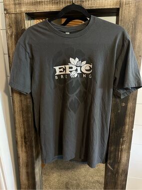 Epic Brewing Gray Graphic T Shirt Mens Medium Next Level SLC DEN Beer Logo Tee